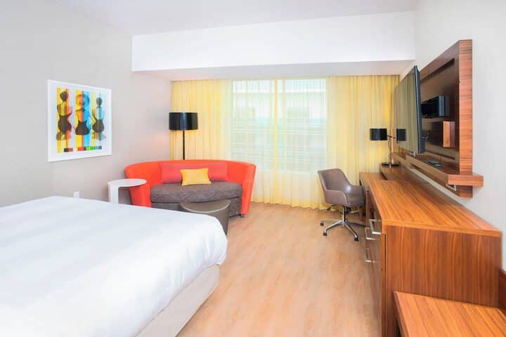 Room 13 of 54